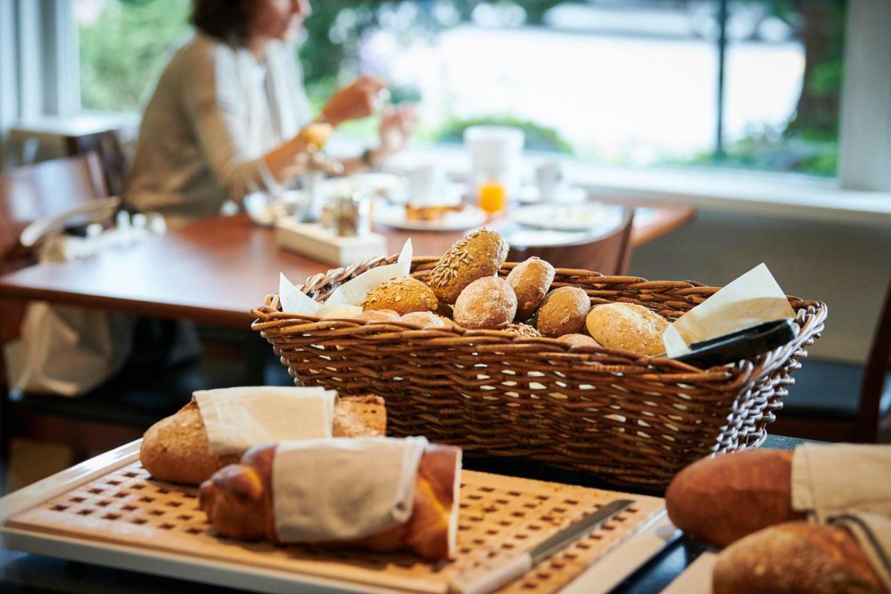 Hotel Holiday Θουν Εξωτερικό φωτογραφία